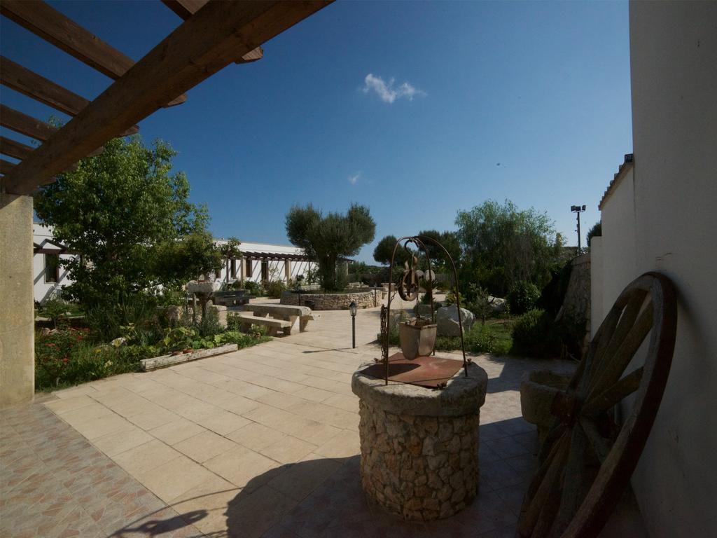 Masseria Cinti Bagnolo del Salento Exterior photo